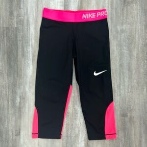 Girls Nike Pro Leggings